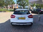 Mercedes-Benz GLA 180 Business Solution | Navi \ Camera | 66, Stof, Gebruikt, 4 cilinders, 1595 cc