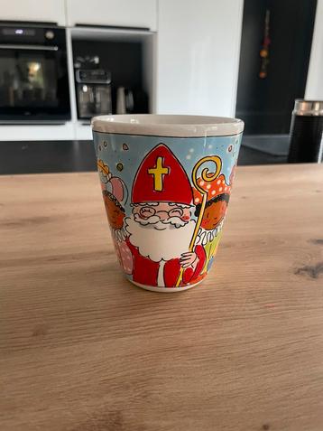 Blond Amsterdam Sinterklaas Beker beschikbaar voor biedingen