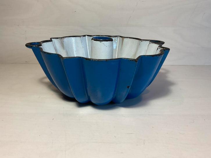 Tulbandvorm van gietijzer doorsnee 25 cm, Huis en Inrichting, Keuken | Keukenbenodigdheden, Gebruikt, Ophalen of Verzenden