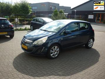 Opel Corsa 1.4-16V Edition 5deurs airco cruise controle mooi beschikbaar voor biedingen