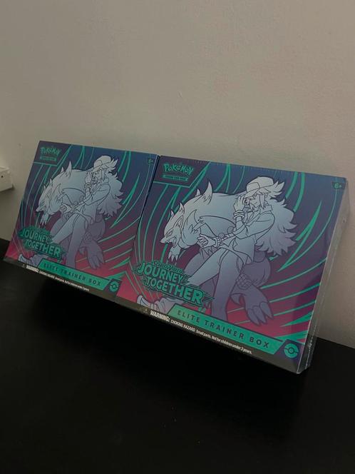 Pokemon TCG - Journey Together ETB (2) & Boosterbox (2), Hobby en Vrije tijd, Verzamelkaartspellen | Pokémon, Zo goed als nieuw