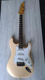 G&L S-500 Tribute, vintage white met rosewood fingerboard, Muziek en Instrumenten, Snaarinstrumenten | Gitaren | Elektrisch, Ophalen
