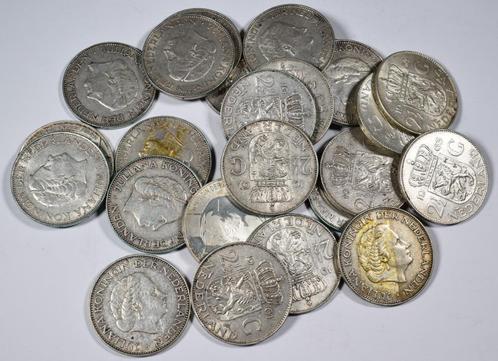 Partij van totaal 24 zilveren munten. Zilver 720/1000., Postzegels en Munten, Munten | Nederland, Setje, 2½ gulden, Koningin Juliana