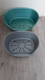 2 kunstof hondenmanden, Dieren en Toebehoren, Ophalen of Verzenden, Gebruikt, Overige