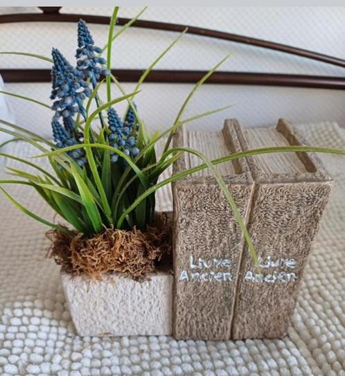 boekensteun blauwe druifjes kunstplantje Livre ancien aardew, Tuin en Terras, Bloempotten, Zo goed als nieuw, Aardewerk, Minder dan 25 cm