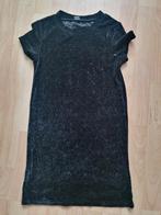 zwarte glitter jurk, maat 134/140, Ophalen of Verzenden, Zo goed als nieuw, Meisje, Jurk of Rok