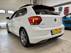 Volkswagen Polo 1.5 TSI Highline R-Line|Dsg|Pdc|Panodak|185p, Auto's, Volkswagen, 4 cilinders, Met garantie (alle), Wit, Origineel Nederlands