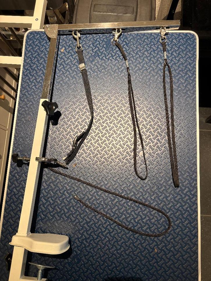 Klembeugel voor trimtafel (met groomers helper), Dieren en Toebehoren, Honden-accessoires, Zo goed als nieuw, Ophalen