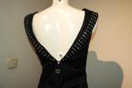 Roccobarocco jurk kraag afgewerkt swarovski stenen 36, Kleding | Dames, Roccobarocco, Verzenden, Zwart, Knielengte