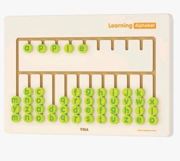 Viga letterbord voor speel/wachtkamer of kinderopvang beschikbaar voor biedingen