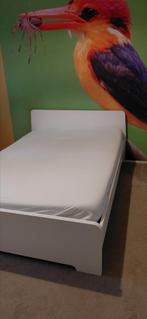 IKEA ASKVOLL, Huis en Inrichting, Slaapkamer | Bedden, Ophalen, Wit, Tweepersoons, 140 cm