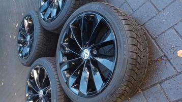 Winterbanden vw sirocco touran velgen golf  5x112 225 40 18 beschikbaar voor biedingen