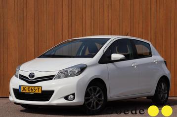 Toyota Yaris 1.0 VVT-i Trend navigatie beschikbaar voor biedingen