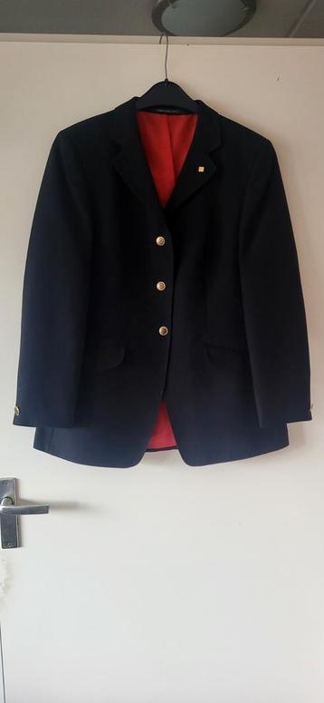 Mooie wedstrijdset maat 40/42 full dressuur beschikbaar voor biedingen