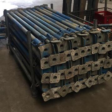 TE HUUR/TE KOOP: bouwstempels/schroefstempels beschikbaar voor biedingen