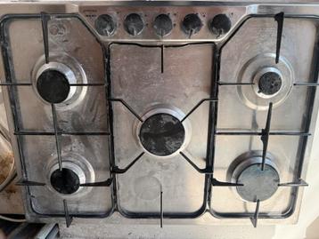 5 pits gasstel whirlpool in nette staat  beschikbaar voor biedingen