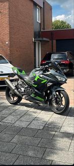 Kawasaki Ninja 400 ABS, 2 cilinders, 399 cc, Minimaal motorrijbewijs A2, ABS