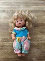 Vintage Kelly Mattel pop om broekpak met rozenprint, Ophalen of Verzenden, Gebruikt, Pop