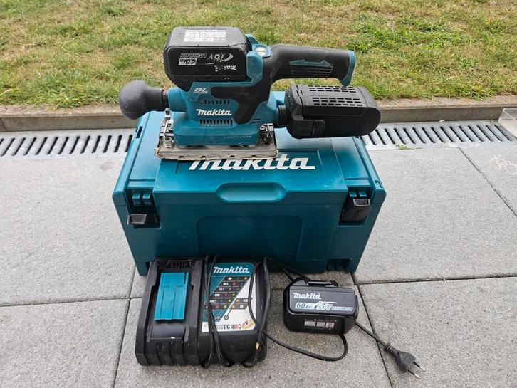 Makita vlakschuurmachine DBO380 van 18v, Doe-het-zelf en Verbouw, Gereedschap | Schuurmachines, Gebruikt, Vlakschuurmachine, Minder dan 600 watt