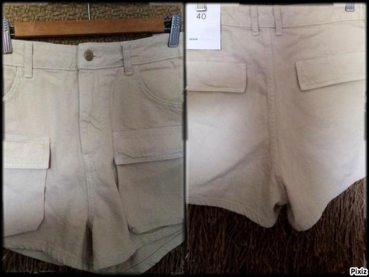 Short beige 38 grote zakken 100% ️➡️ dieren goede doelen, Kleding | Dames, Broeken en Pantalons, Nieuw, Maat 38/40 (M), Beige