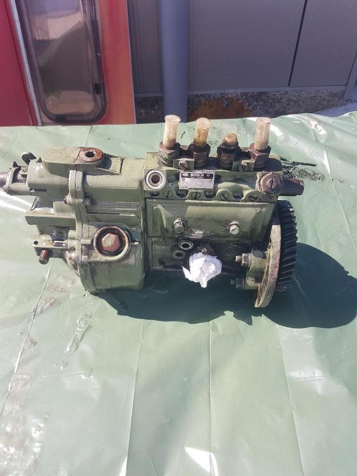 Bosch diesel brandstofpomp – Mercedes OM314, Auto-onderdelen, Brandstofpompen, Gebruikt, Ophalen