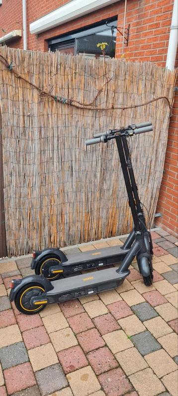 2x Ninebot KickScooter Max g30e II- Goede Accu's beschikbaar voor biedingen