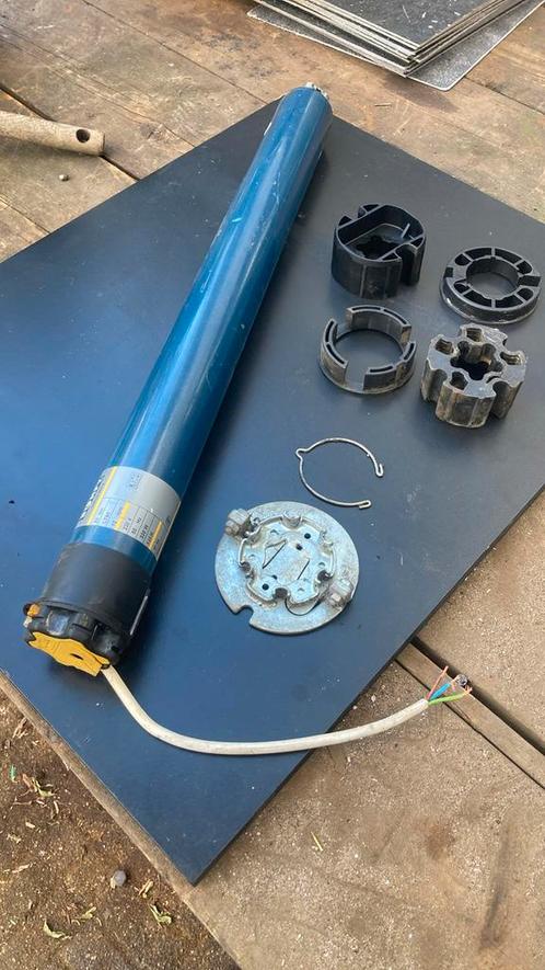 Somfy buismotor type Sirius 80 Nm 12 toeren in goede staat, Hobby en Vrije tijd, Knutselen, Zo goed als nieuw, Materiaal, Ophalen