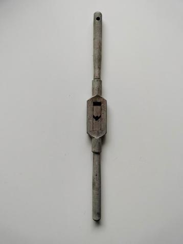 Wringijzer beschikbaar voor biedingen