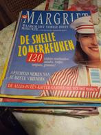 33 Margriet tijdschriften 1990 vintage, Ophalen of Verzenden, Gelezen, Damesbladen
