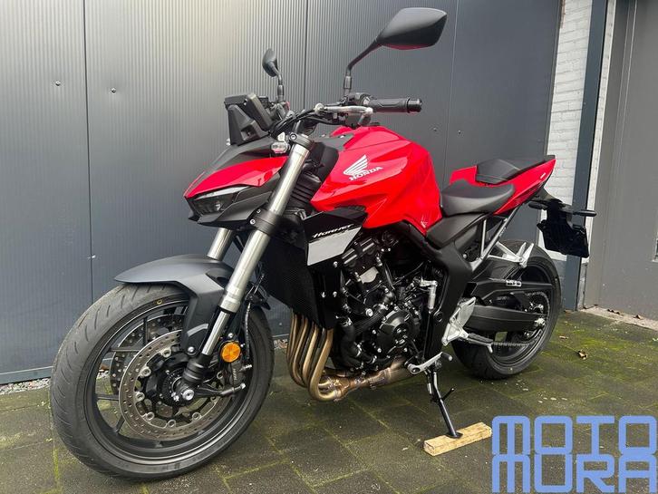 Honda  CB 1000 Hornet 2025 zo goed als nieuw!, Motoren, Motoren | Honda, Bedrijf, Naked bike
