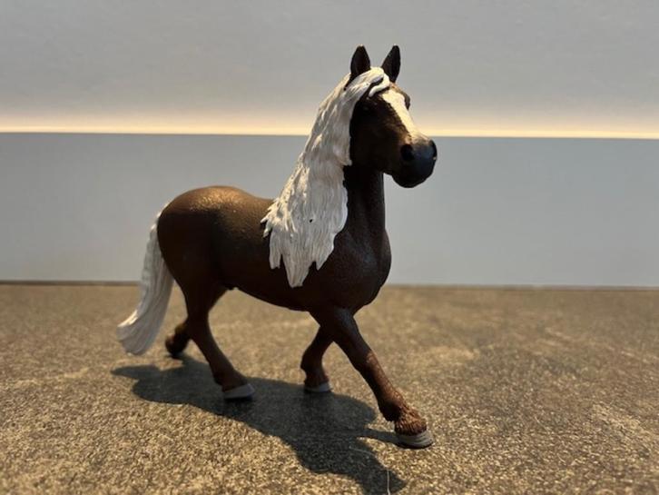 Schleich paard 13897 Zwarte Woud, Verzamelen, Speelgoed, Zo goed als nieuw, Ophalen of Verzenden