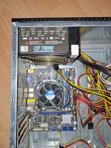 [Computer] i5 2500 3.30GHz, ASRock H61M-VS, 8GB DDR3 RAM beschikbaar voor biedingen