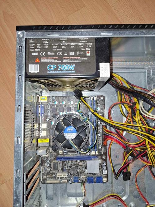 [Computer] i5 2500 3.30GHz, ASRock H61M-VS, 8GB DDR3 RAM, Computers en Software, Desktop Pc's, Gebruikt, 3 tot 4 Ghz, HDD, SSD