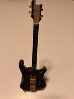 Minatuur Rickenbacker Bass, Muziek en Instrumenten, Snaarinstrumenten | Overige, Ophalen of Verzenden, Zo goed als nieuw