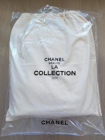 Chanel La Collection Badlaken 100x180cm beschikbaar voor biedingen