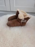 Uggs baby laarsjes maat 20 (USA L), Jongetje of Meisje, Laarsjes, Ophalen of Verzenden, Zo goed als nieuw