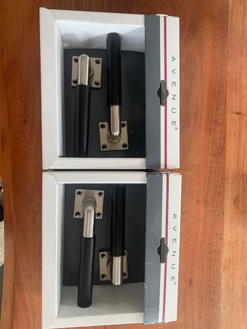 Deurkrukken nikkel met zwart handvat 2 stuks beschikbaar voor biedingen