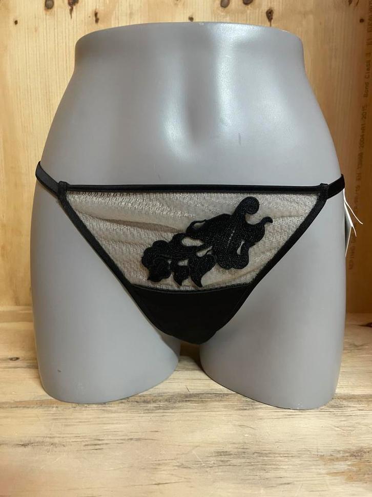 Mimi holliday spaghetti string maat s toffee tatoo, Kleding | Dames, Ondergoed en Lingerie, String, Beige, Verzenden