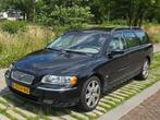 Volvo V70 2.5 T AUT 2005 Zwart SUMMUM | BLUETOOTH | LEER, Auto's, 1525 kg, 1800 kg, Beige, Stationwagon