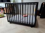 Zwarte box op wielen 75x95cm, Kinderen en Baby's, Ophalen, Gebruikt, Wieltjes