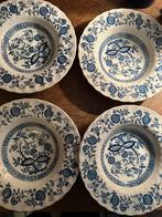 Borden Blue Onion van Myott Meakin, Ophalen of Verzenden, Porselein, Overige stijlen, Bord(en)