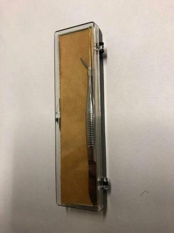 fijne pincet voor oogbehandelingenvan KLS Martin beschikbaar voor biedingen