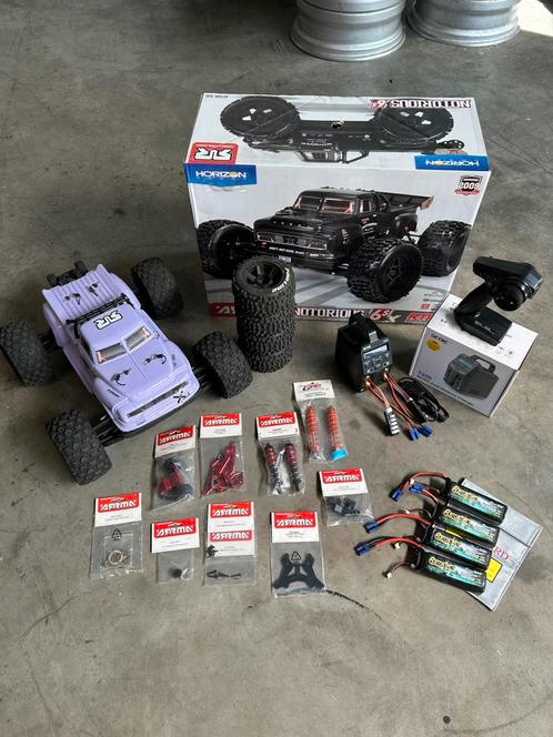 Arrma notorious 6s v5, Hobby en Vrije tijd, Modelbouw | Radiografisch | Auto's, Gebruikt, Auto offroad, Elektro, Schaal 1:8, RTR (Ready to Run)