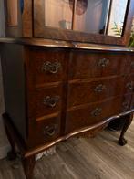 Authentieke noten kast, Antiek en Kunst, Ophalen