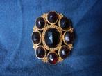 Geelgouden broche en hanger met 9 gefacetteerde granaten, Sieraden, Tassen en Uiterlijk, Antieke sieraden, Ophalen of Verzenden