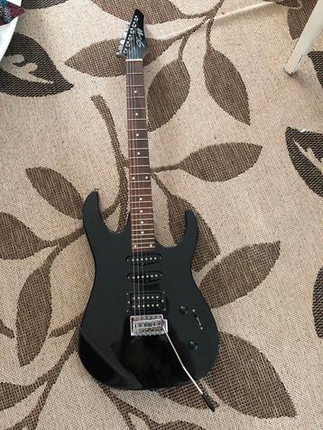 Stagg superstrat jaren 90 beschikbaar voor biedingen