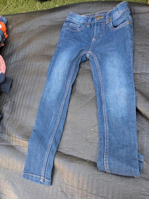 Spijkerbroek, Kinderen en Baby's, Kinderkleding | Maat 116, Zo goed als nieuw, Jongen of Meisje, Ophalen of Verzenden