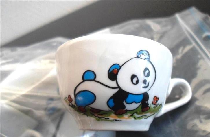 3 kopjes Panda Douwe Egberts. Porseleinen .Kinderserviesje., Verzamelen, Speelgoed, Zo goed als nieuw, Ophalen of Verzenden