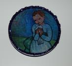 Blikvanger: Kind met duif-Picasso: kleding gesp epoxy, Losse buckle of gesp, 5 cm of meer, Ophalen of Verzenden, Zo goed als nieuw
