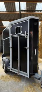 Prachtige Ifor williams 1.5 paards vol opties !!, Ophalen, Zo goed als nieuw